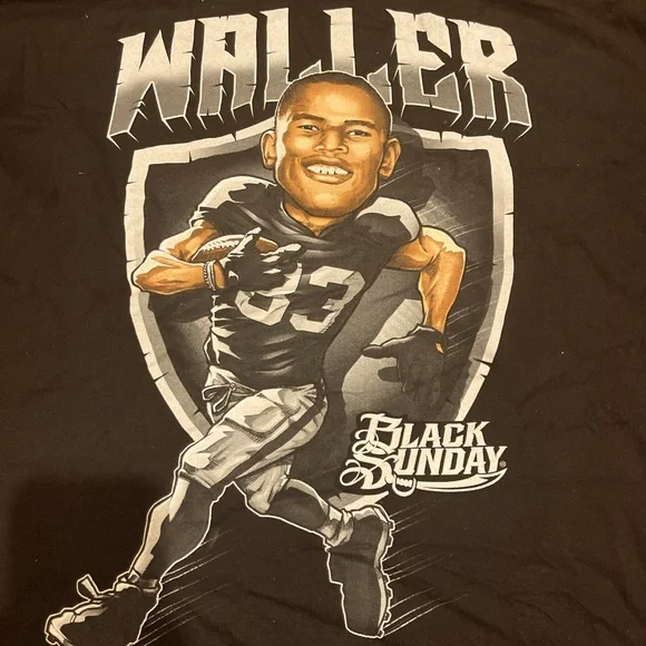 ✅ 🌟NEW IN BOX🌟 Black Sunday Raiders Waller #83 Large Graphic Tshirt ✅ - Picture 2 of 6